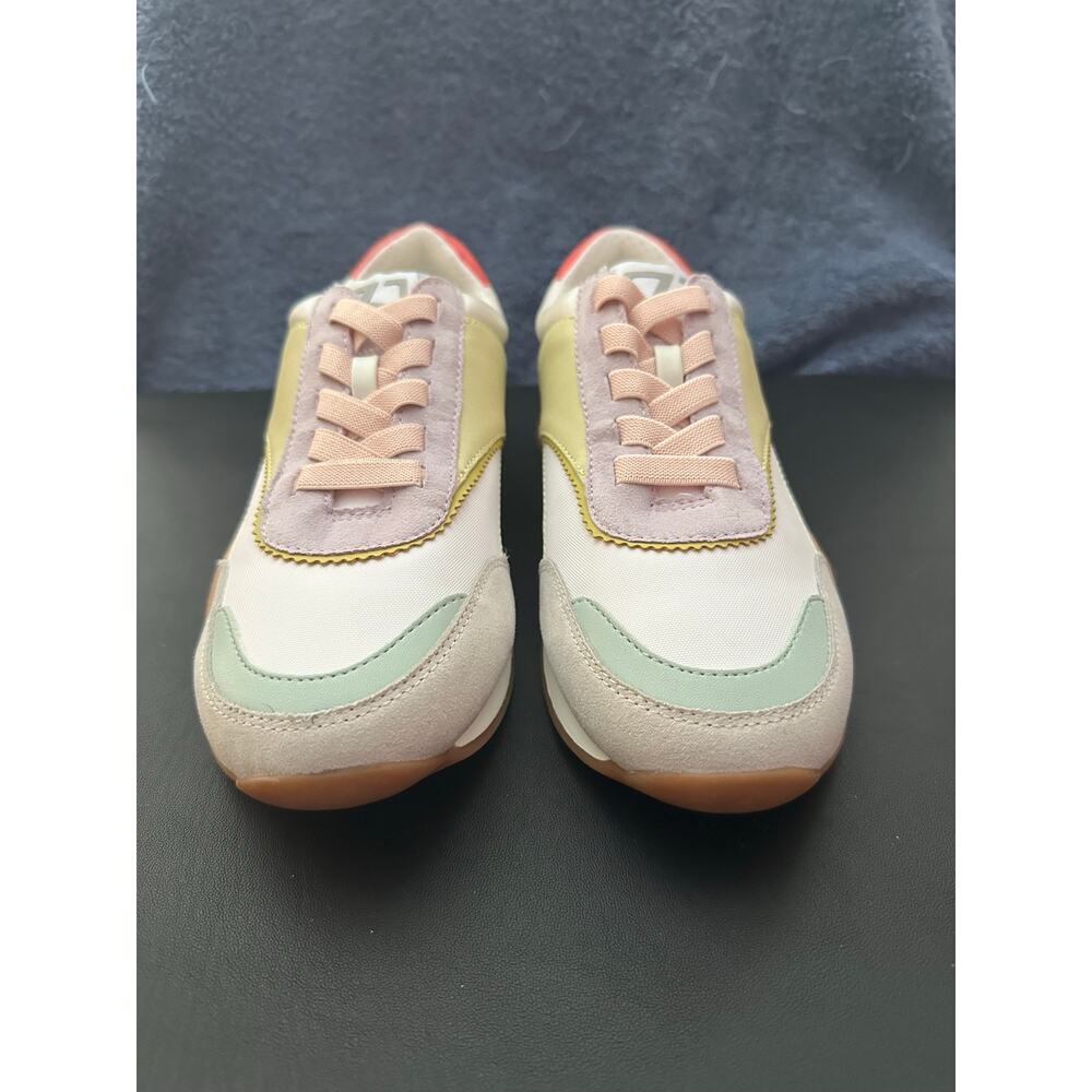 *NWT* Franco Sarto Brescia Women's Sneaker - Size 7.5 - Picture 3 of 6